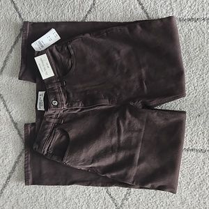 NWT Abercrombie Ultra High Rise 90s Straight Jean, Brown, Size 26 Extra Short